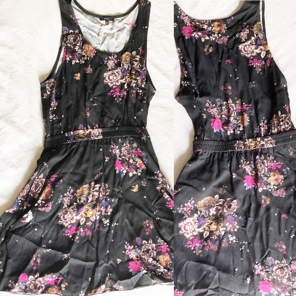 Aritzia Talula Sleeveless Casual Dress